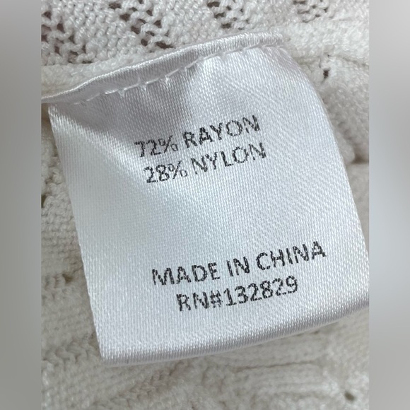 Tularosa Lana 100% nylon knit sweater, cream/white, ruffle neck, cropped; size S - Picture 5 of 9